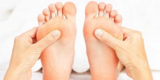 Ayak Altında Şişlik Nedenleri?