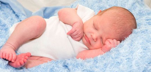 Bebeklerde Karın Şişliği Belirtileri ve Tedavisi