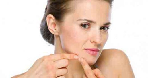 Sağ Çene Altında Şişlik Belirtileri ve Tedavisi