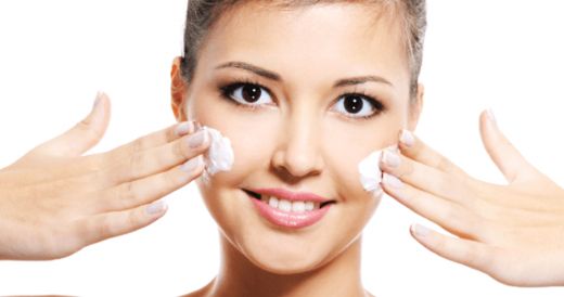 Sivilce Şişliği Nasıl Geçer?